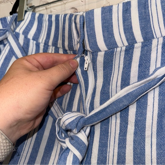 LANE BRYANT Linen Blend Striped Shorts, Size 28, NWOT - Picture 4 of 9